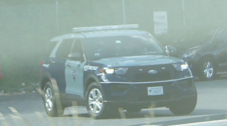 A photo  of Massachusetts State Police
            Cruiser 1620, a 2020 Ford Police Interceptor Utility Hybrid             taken by Jamian Malo