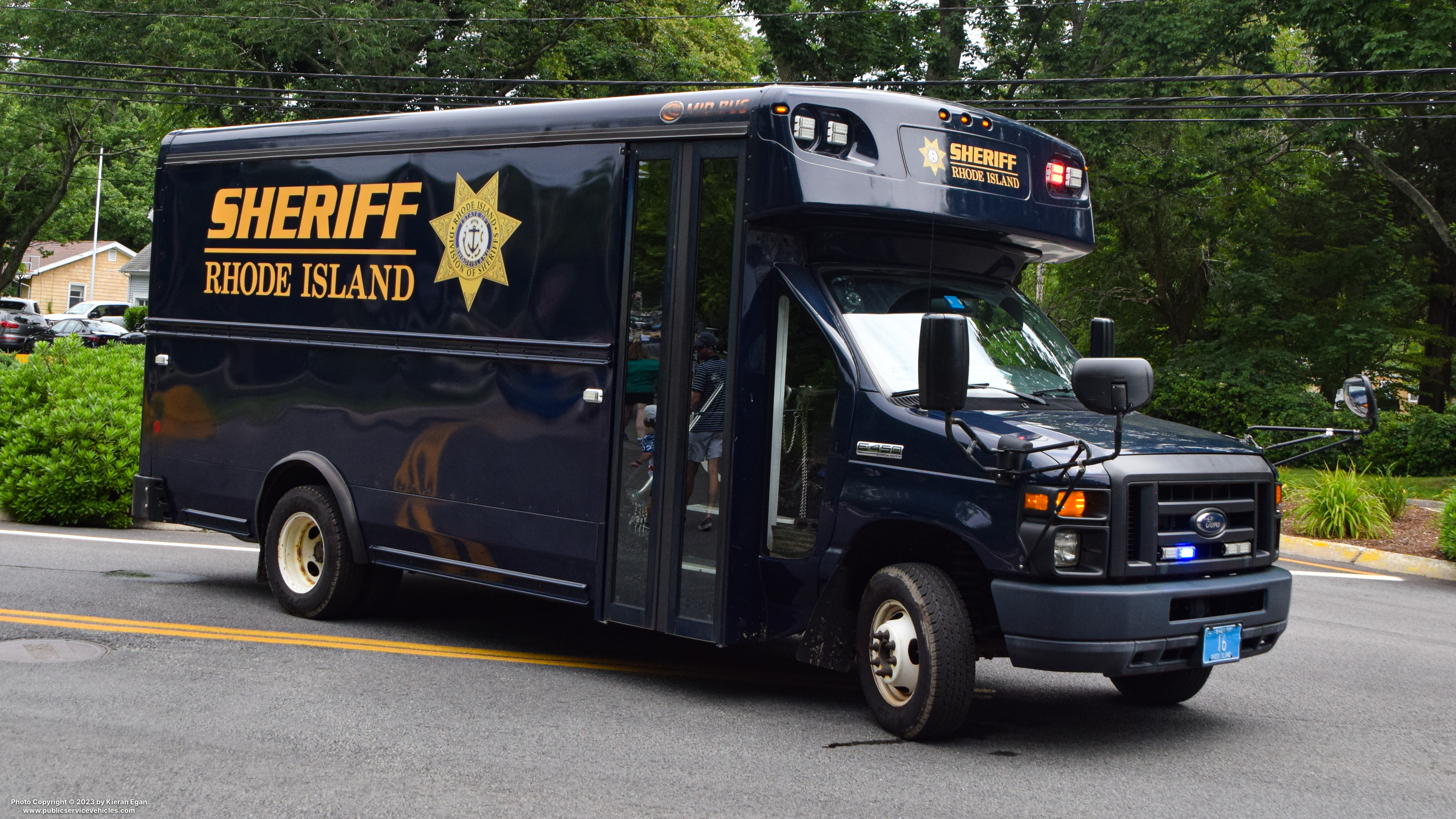 A photo  of Rhode Island Division of Sheriffs
            Bus 16, a 2008-2010 Ford F-450/Mid Bus             taken by Kieran Egan