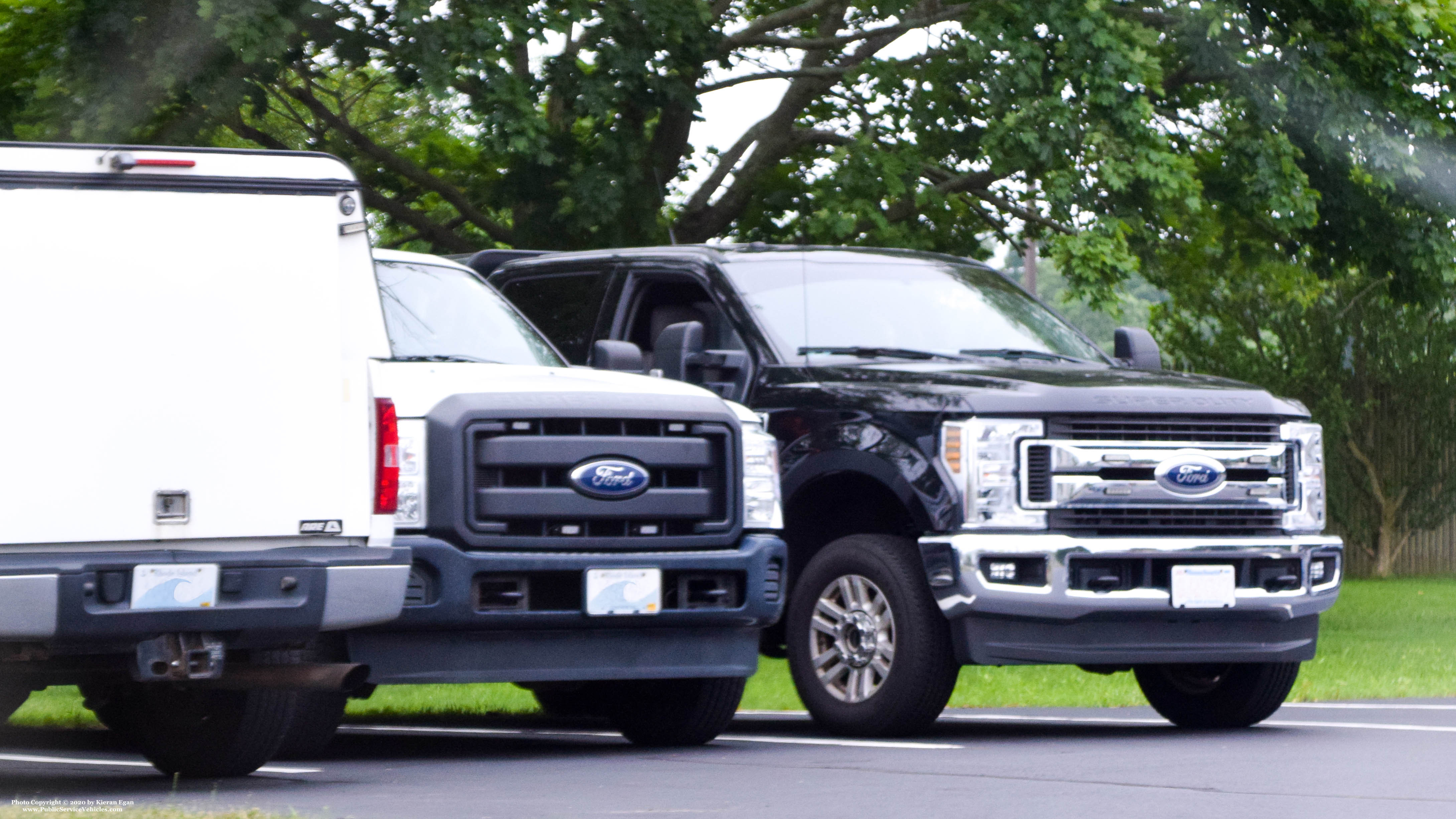A photo  of Massachusetts State Police
            Unmarked Unit, a 2017-2019 Ford F-350 Crew Cab             taken by Kieran Egan