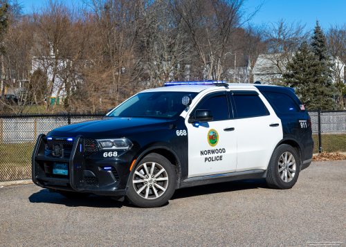Additional photo  of Norwood Police
                    Cruiser 668, a 2021 Dodge Durango                     taken by Kieran Egan