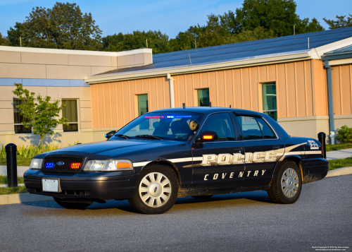 Additional photo  of Coventry Police
                    Cruiser 820, a 2011 Ford Crown Victoria Police Interceptor                     taken by Kieran Egan