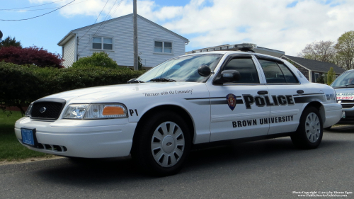 Additional photo  of Brown University Police
                    Patrol 1, a 2011 Ford Crown Victoria Police Interceptor                     taken by Kieran Egan