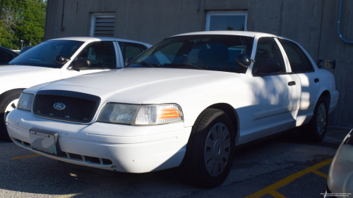 Additional photo  of West Warwick Police
                    Unmarked Unit, a 2011 Ford Crown Victoria Police Interceptor                     taken by @riemergencyvehicles