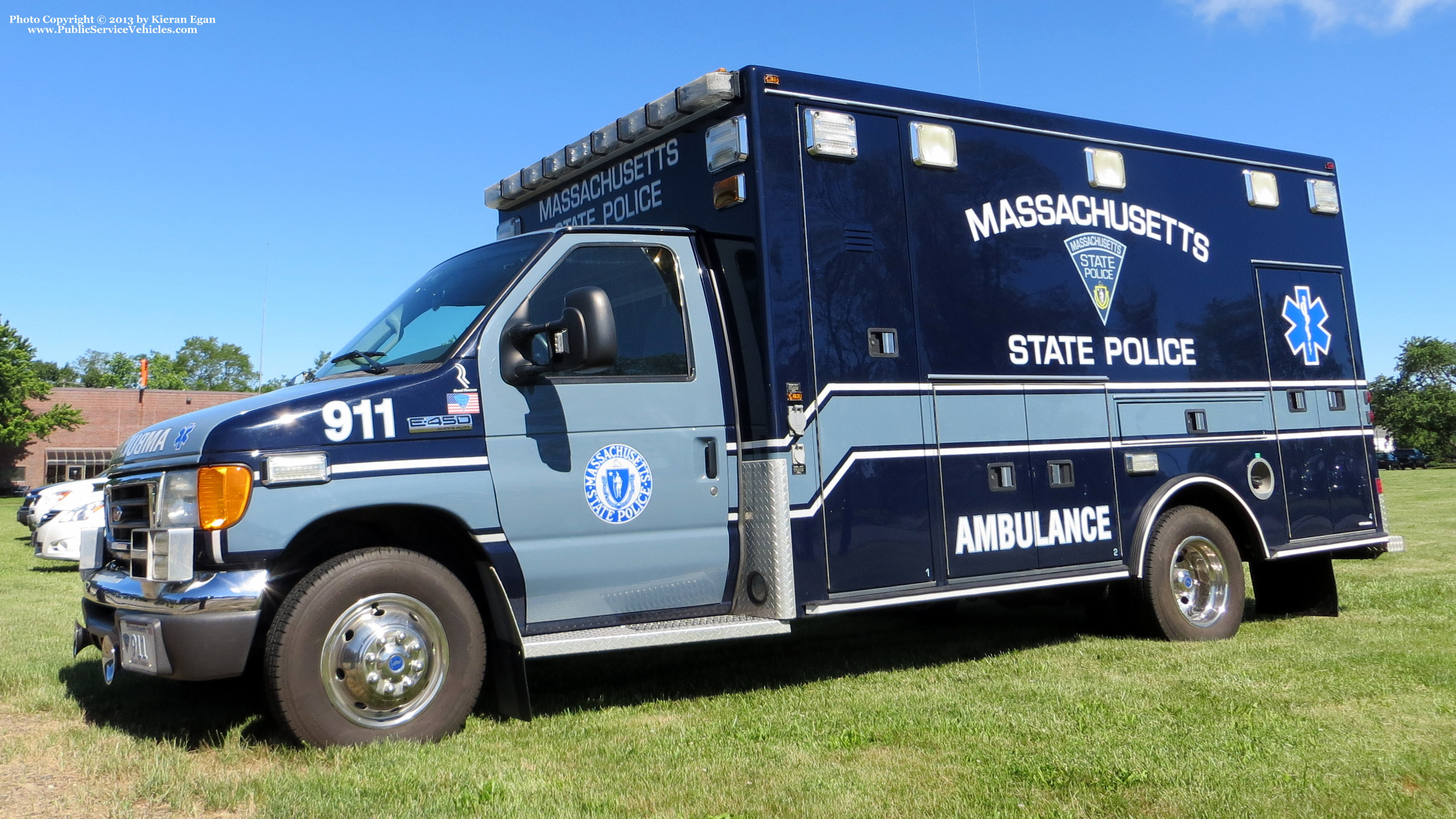 A photo  of Massachusetts State Police
            Cruiser 911, a 2000-2006 Ford E-450             taken by Kieran Egan