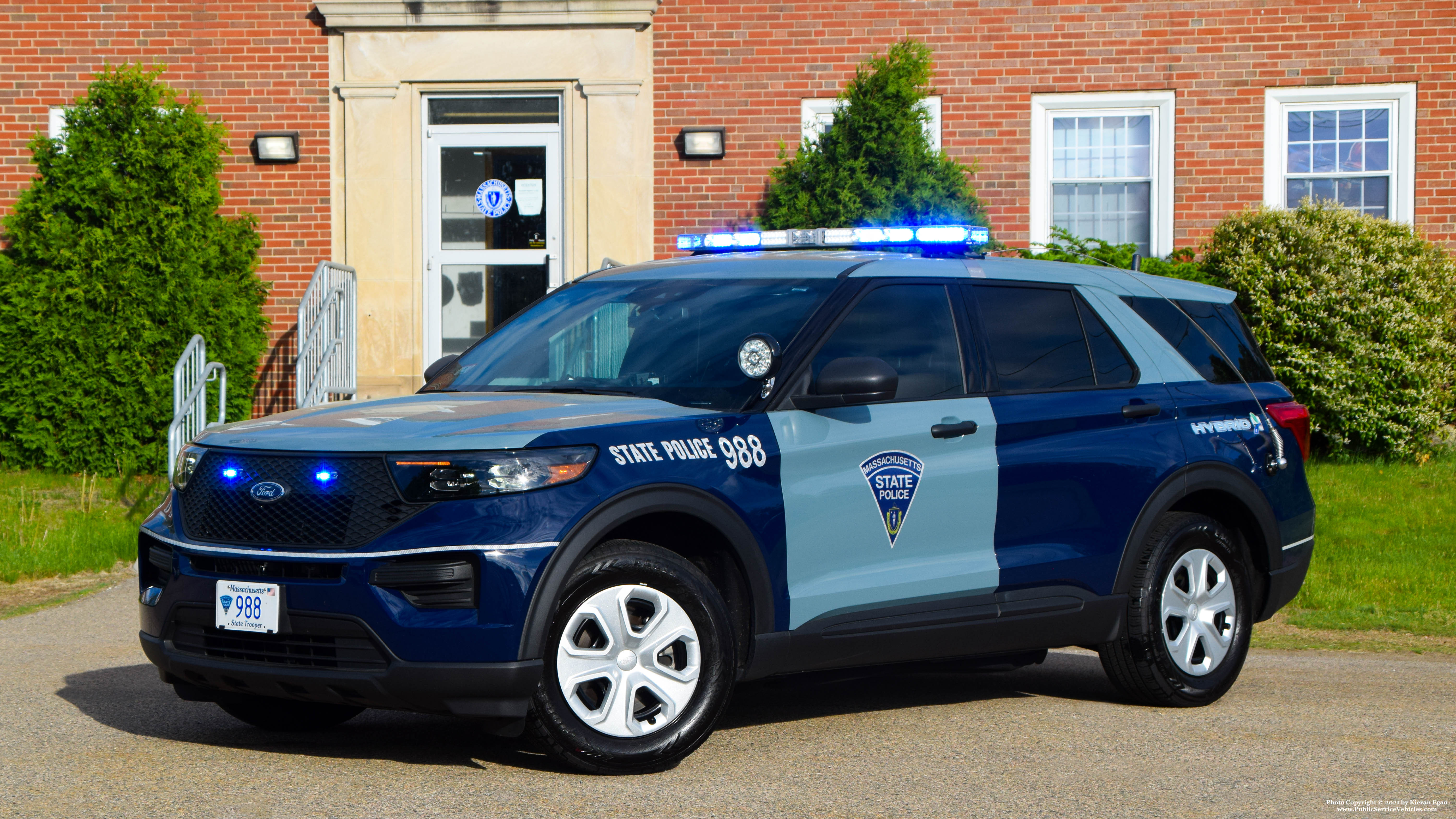 A photo  of Massachusetts State Police
            Cruiser 988, a 2020 Ford Police Interceptor Utility Hybrid             taken by Kieran Egan