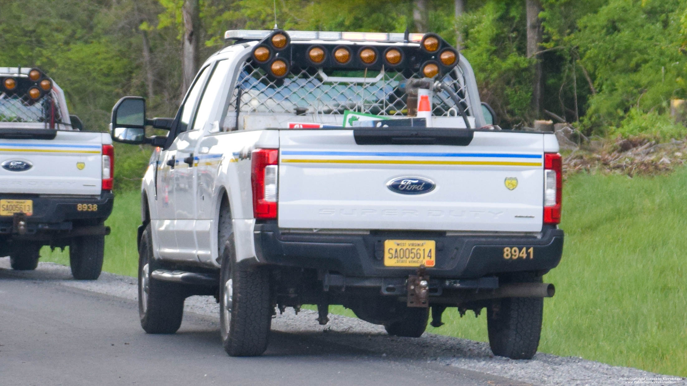 A photo  of West Virginia Department of Transportation
            Truck 201-8941, a 2017-2022 Ford F-250 Crew Cab             taken by Kieran Egan