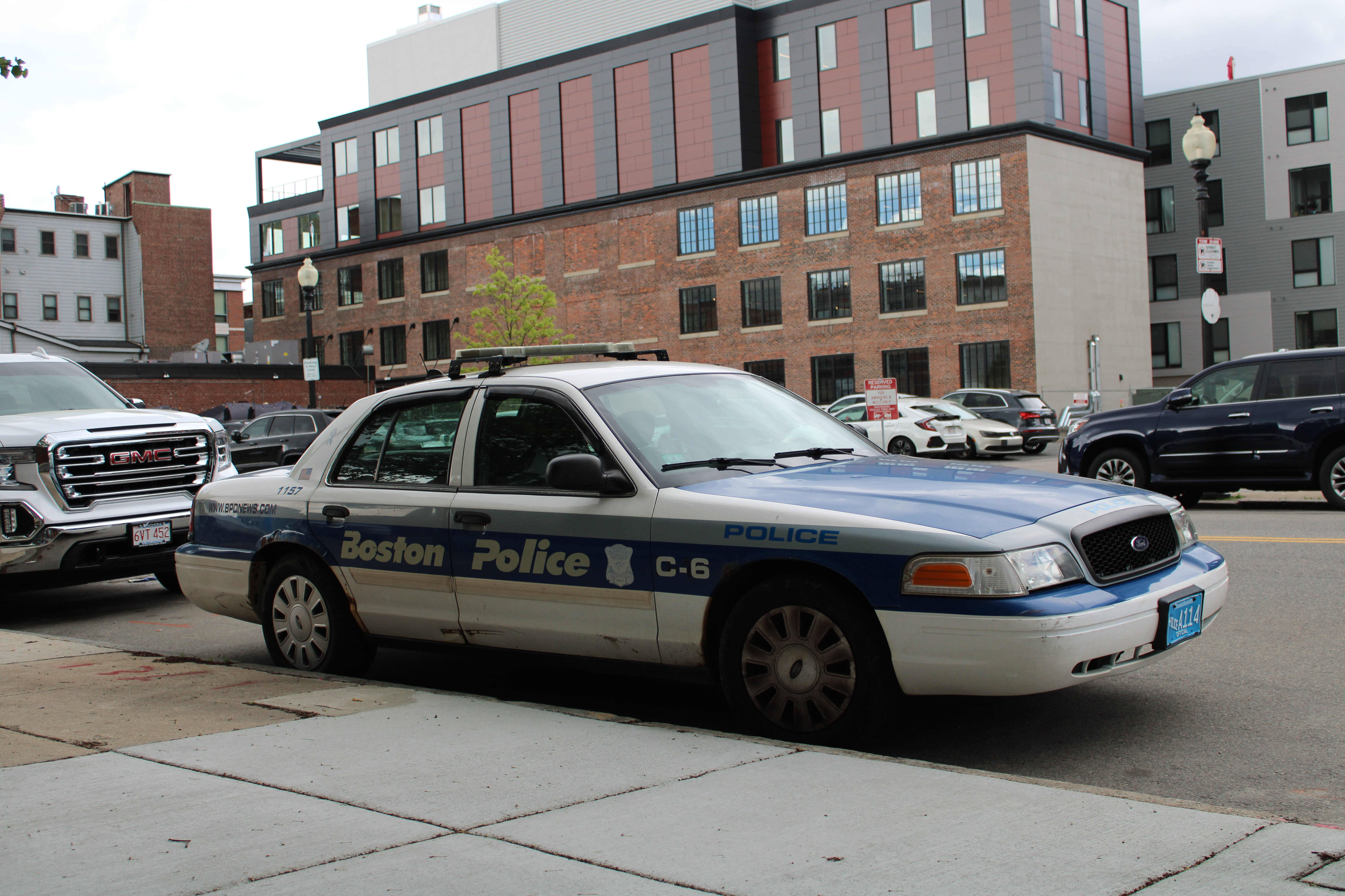 A photo  of Boston Police
            Cruiser 1157, a 2011 Ford Crown Victoria Police Interceptor             taken by @riemergencyvehicles