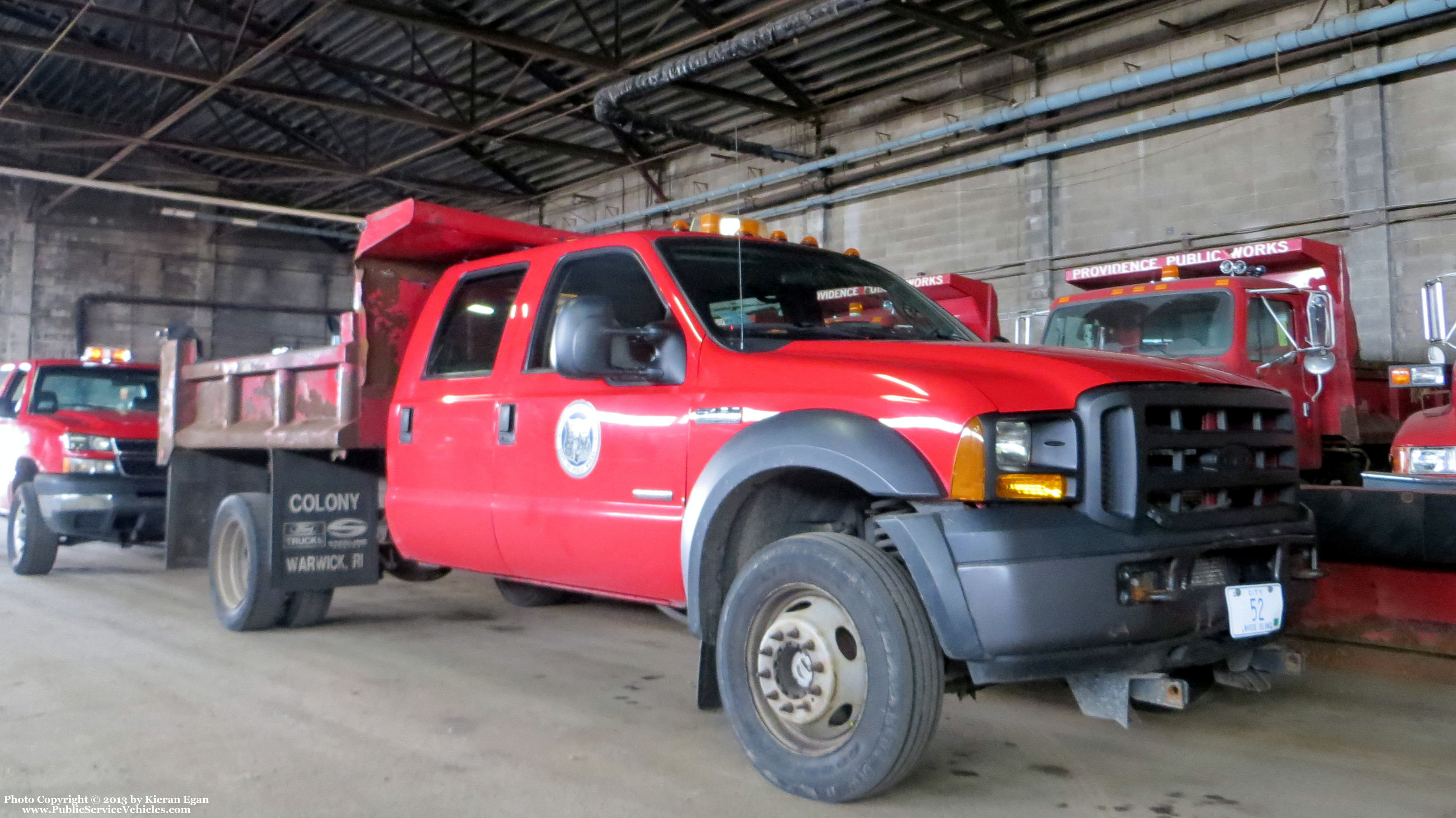 A photo  of Providence Highway Division
            Truck 52, a 2005-2007 Ford F-450 Crew Cab             taken by Kieran Egan
