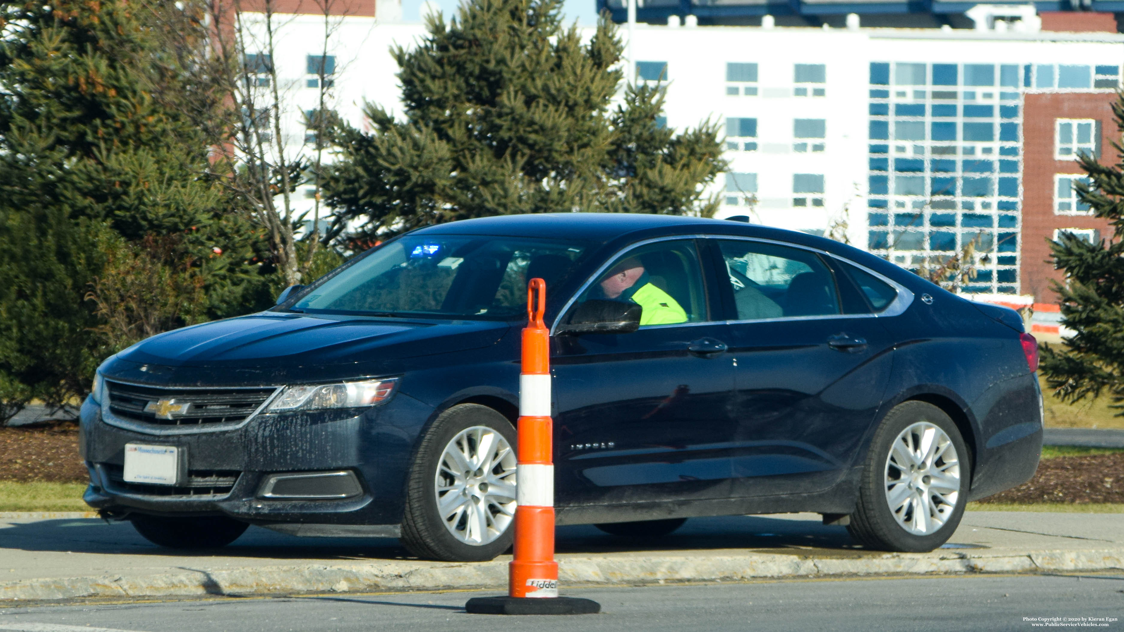 A photo  of Massachusetts State Police
            Unmarked Unit, a 2014-2019 Chevrolet Impala             taken by Kieran Egan