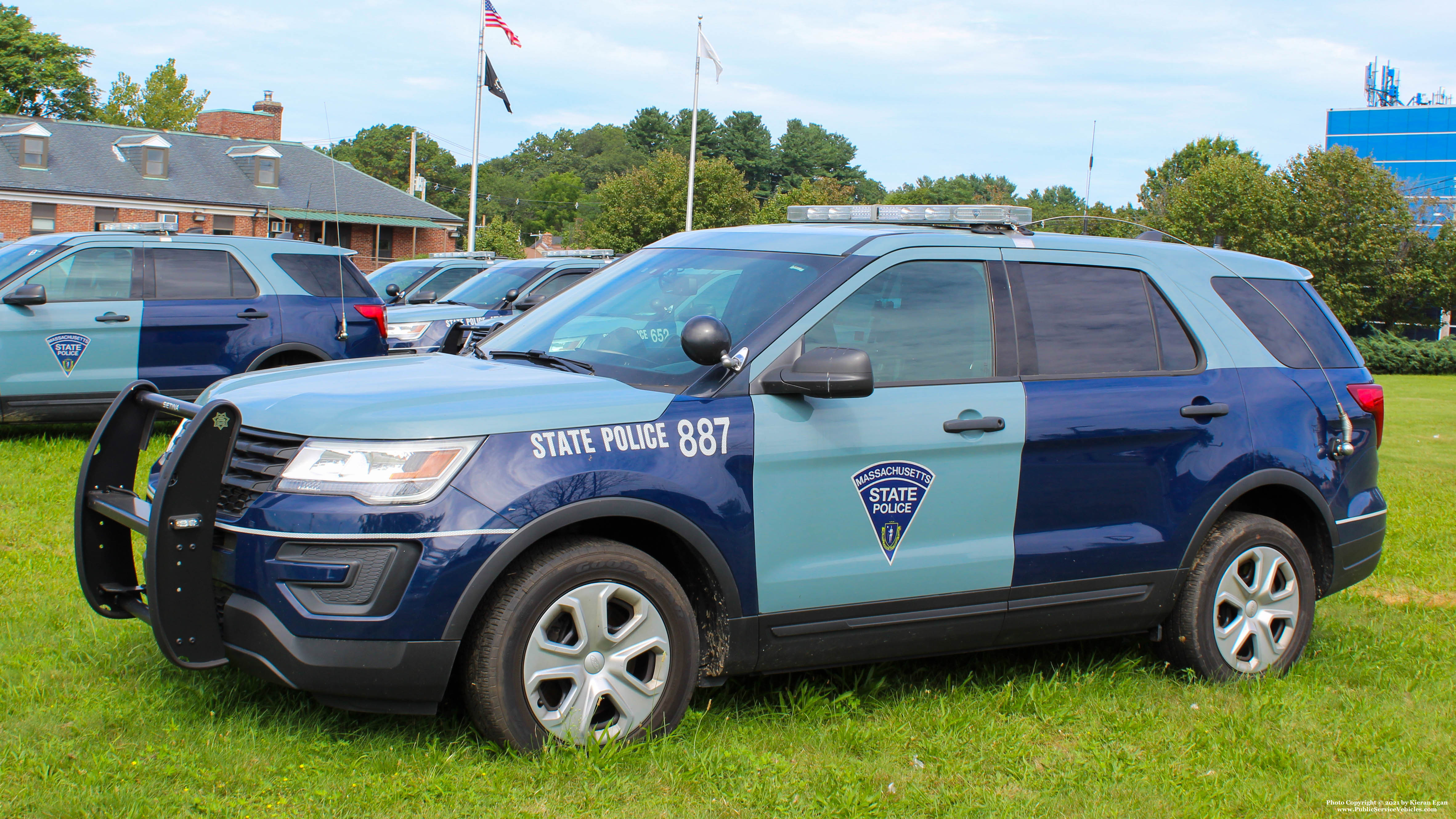A photo  of Massachusetts State Police
            Cruiser 887, a 2018 Ford Police Interceptor Utility             taken by Kieran Egan