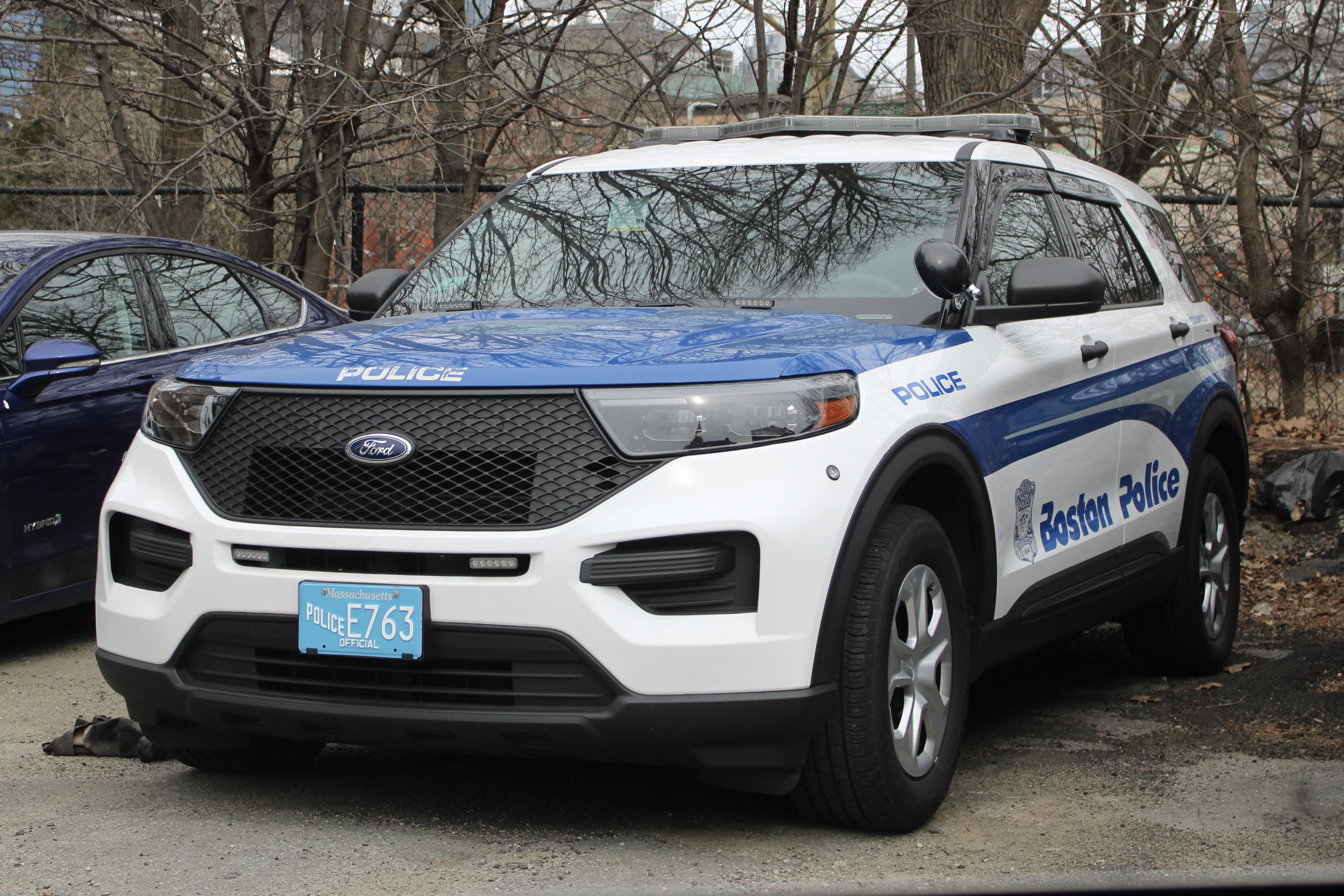 A photo  of Boston Police
            Cruiser 0517, a 2020 Ford Police Interceptor Utility             taken by @riemergencyvehicles