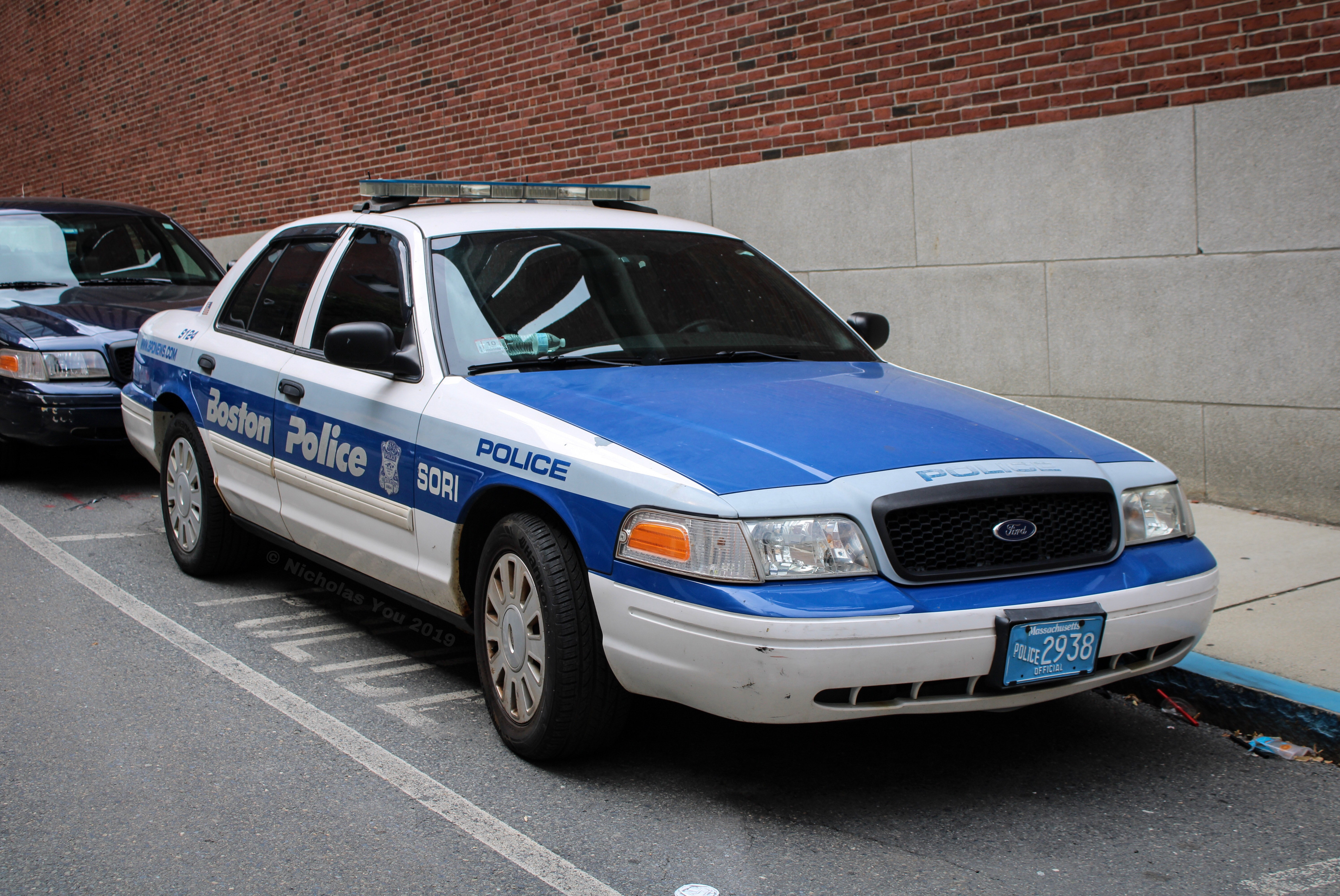 A photo  of Boston Police
            Cruiser 9124, a 2009 Ford Crown Victoria Police Interceptor             taken by Nicholas You