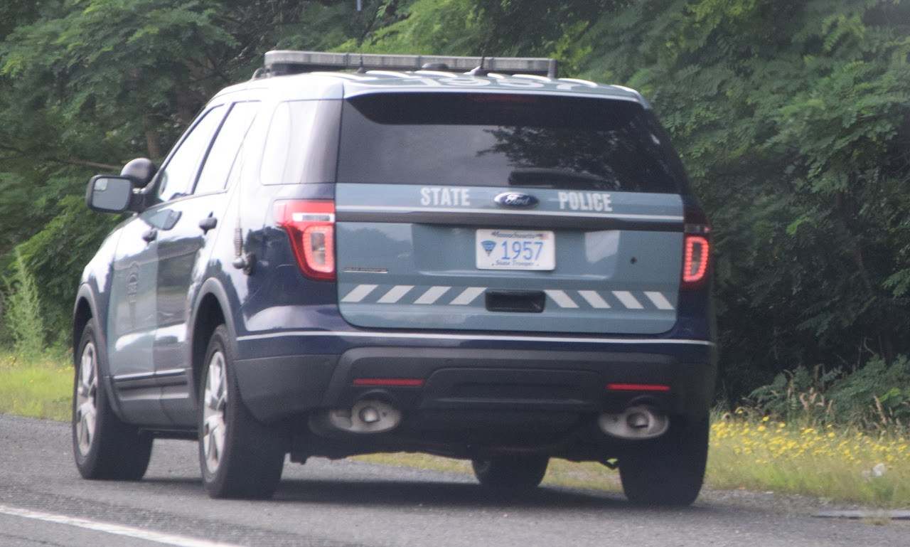 A photo  of Massachusetts State Police
            Cruiser 1957, a 2013-2014 Ford Police Interceptor Utility             taken by Jamian Malo