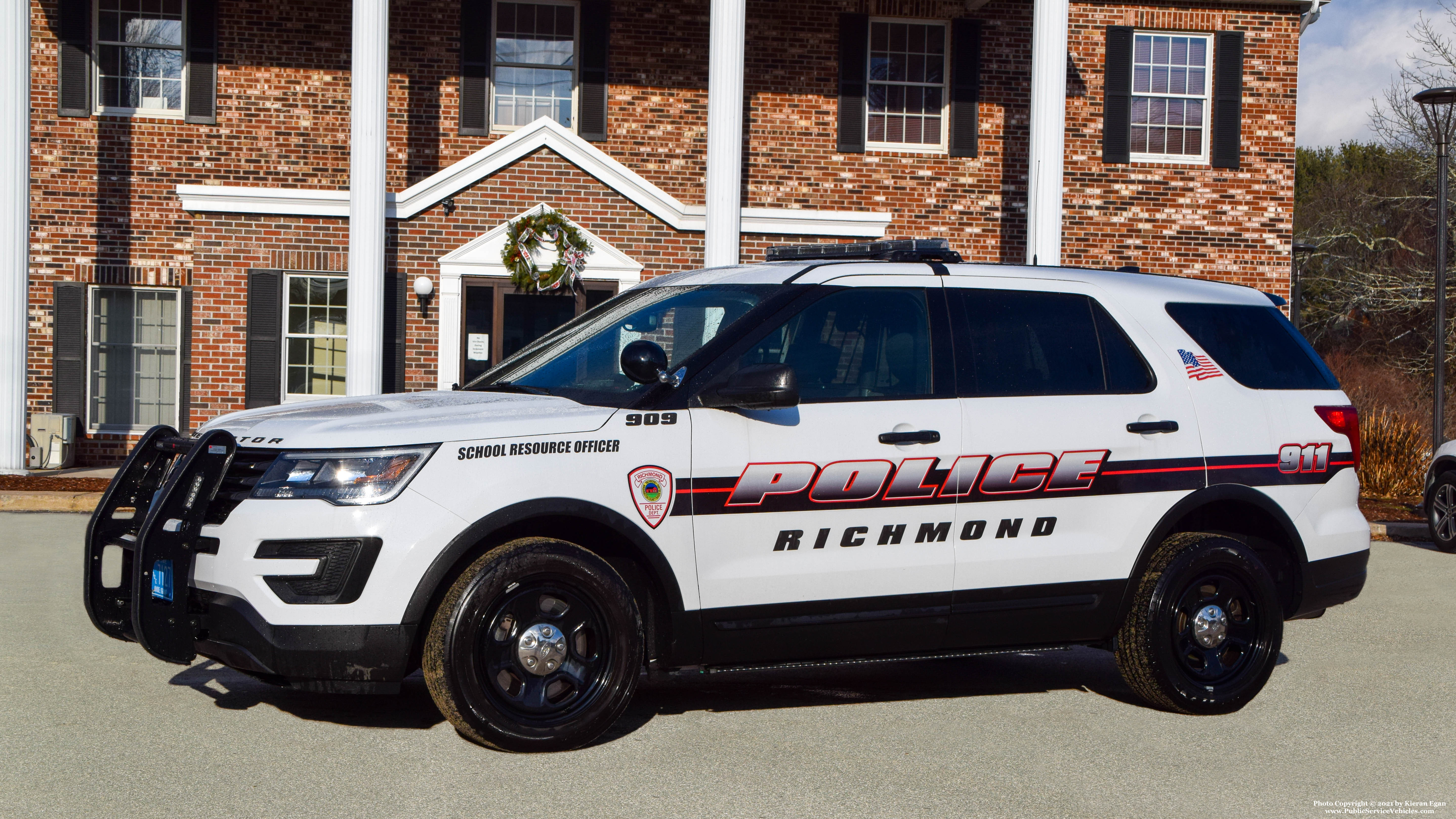 A photo  of Richmond Police
            Cruiser 909, a 2016-2019 Ford Police Interceptor Utility             taken by Kieran Egan