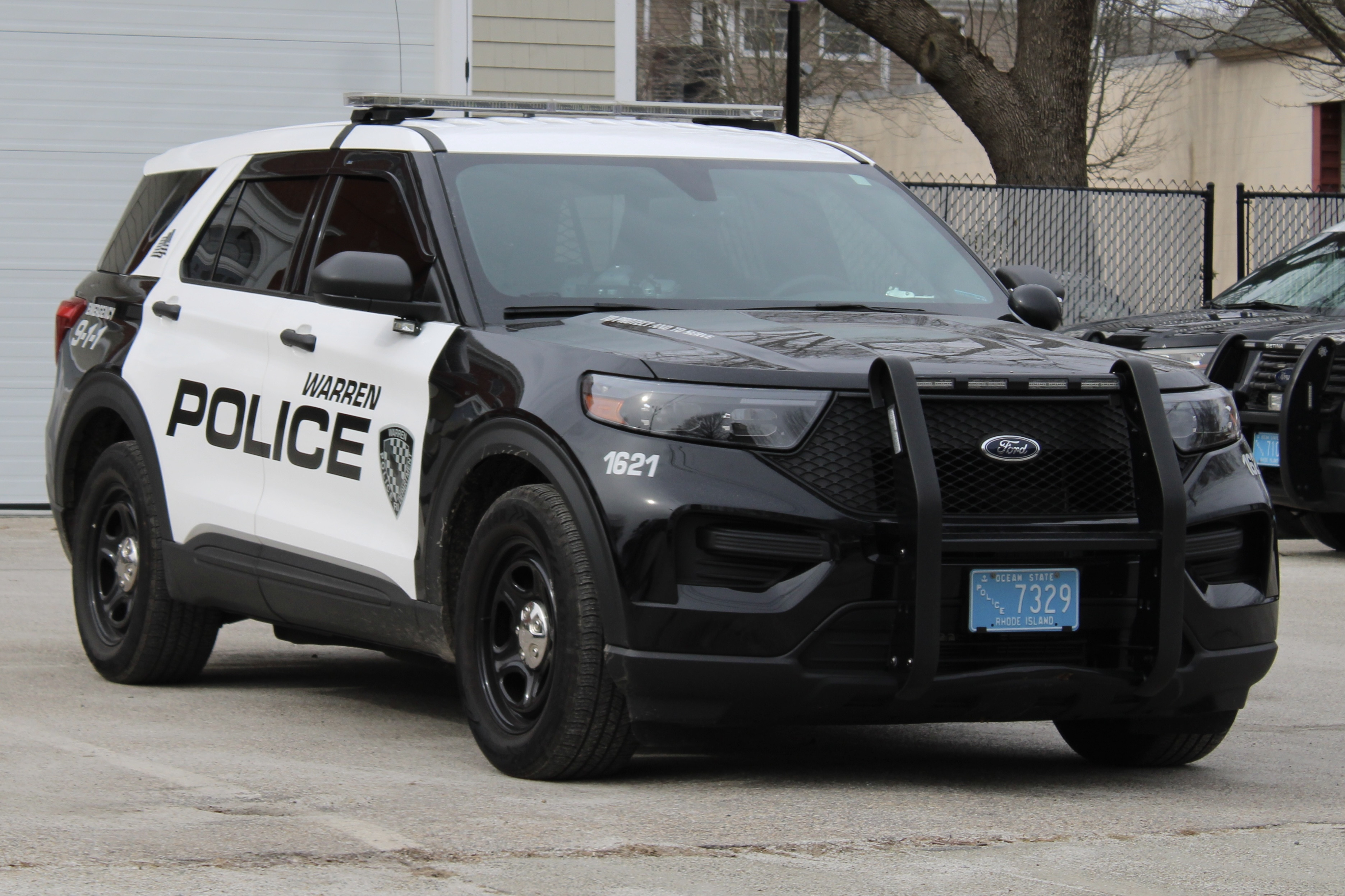 A photo  of Warren Police
            Cruiser 1621, a 2021 Ford Police Interceptor Utility             taken by @riemergencyvehicles