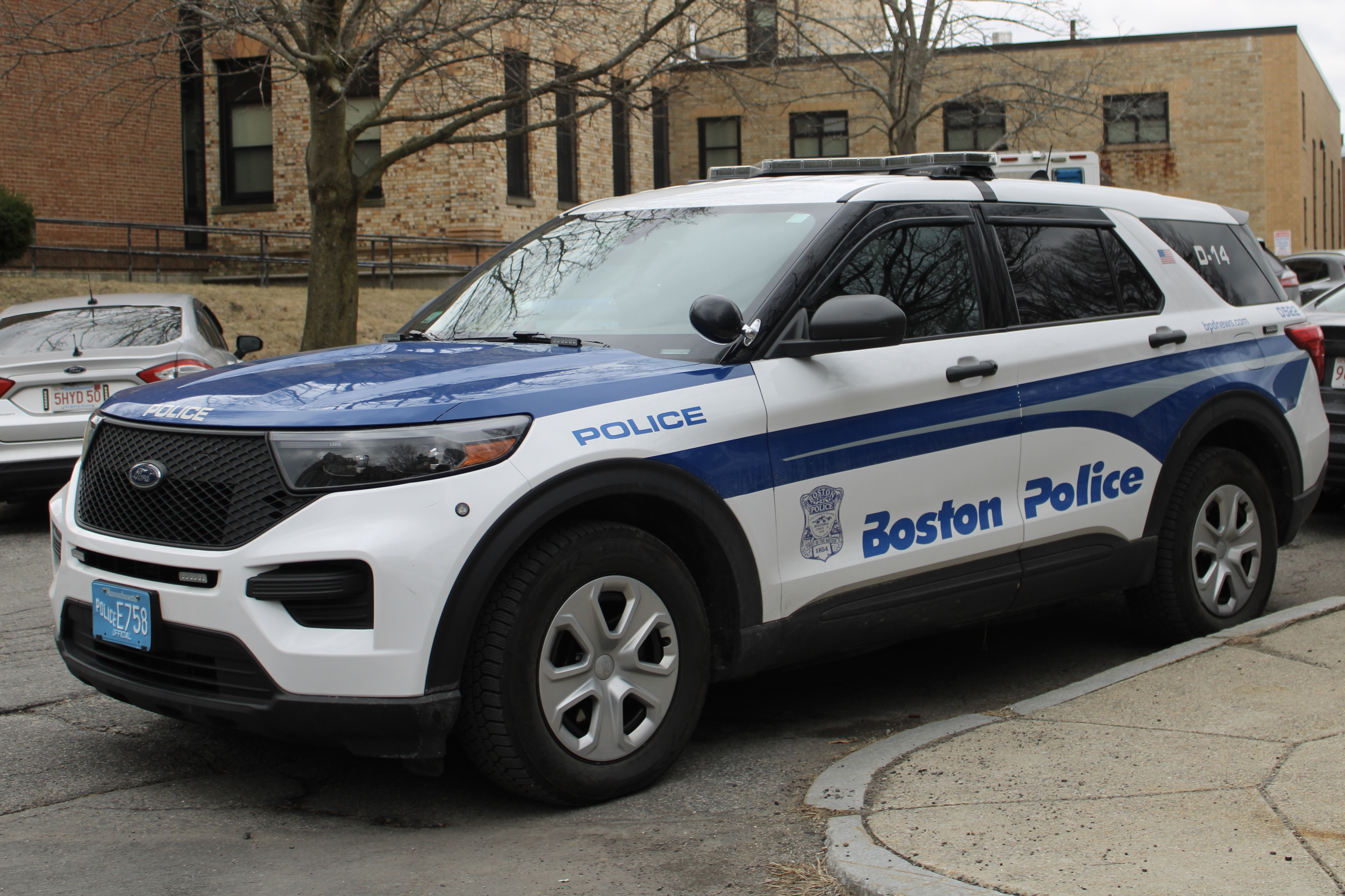 A photo  of Boston Police
            Cruiser 0522, a 2020 Ford Police Interceptor Utility Hybrid             taken by @riemergencyvehicles