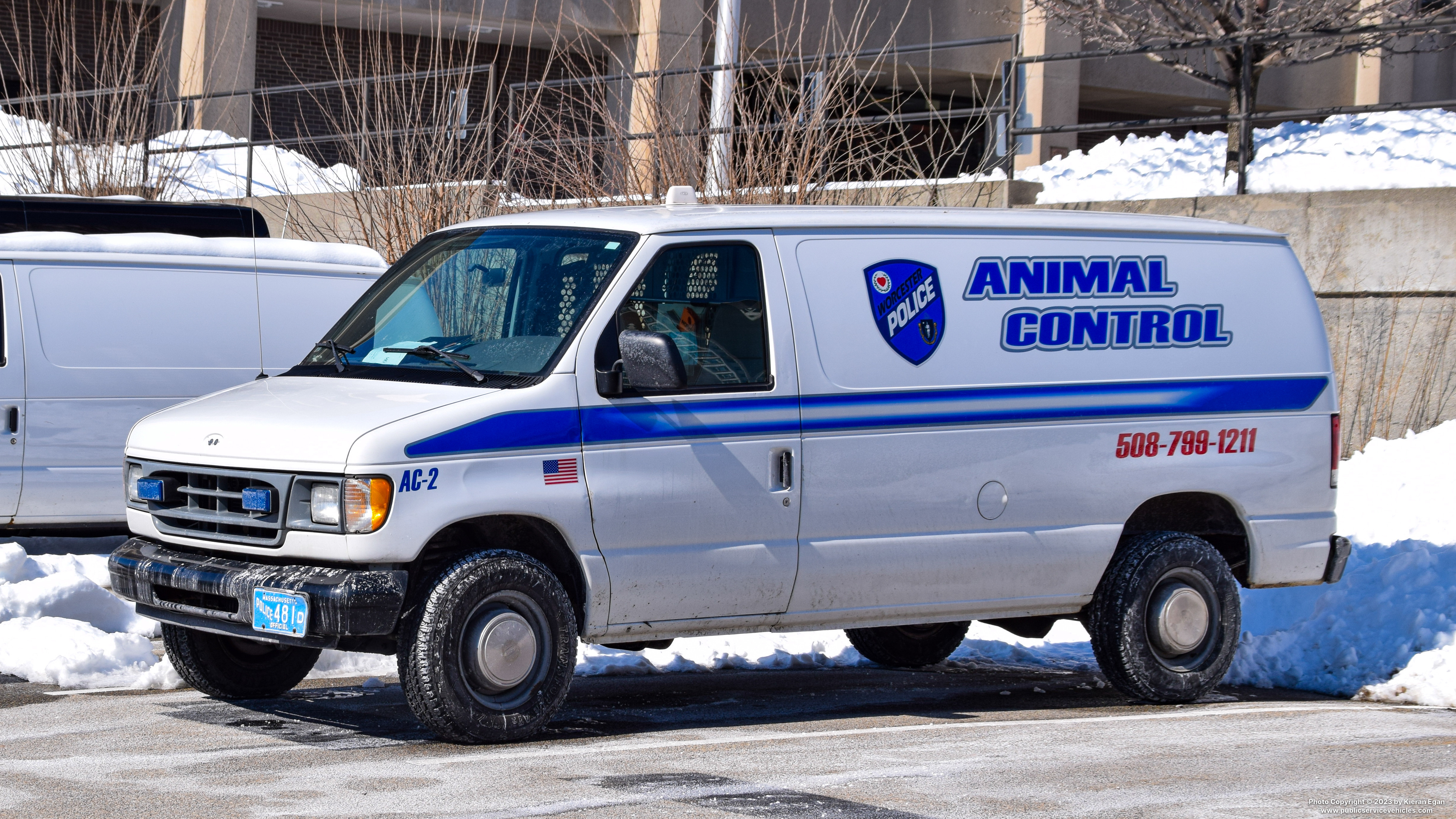 A photo  of Worcester Police
            Animal Control 2, a 1999 Ford Econoline             taken by Kieran Egan