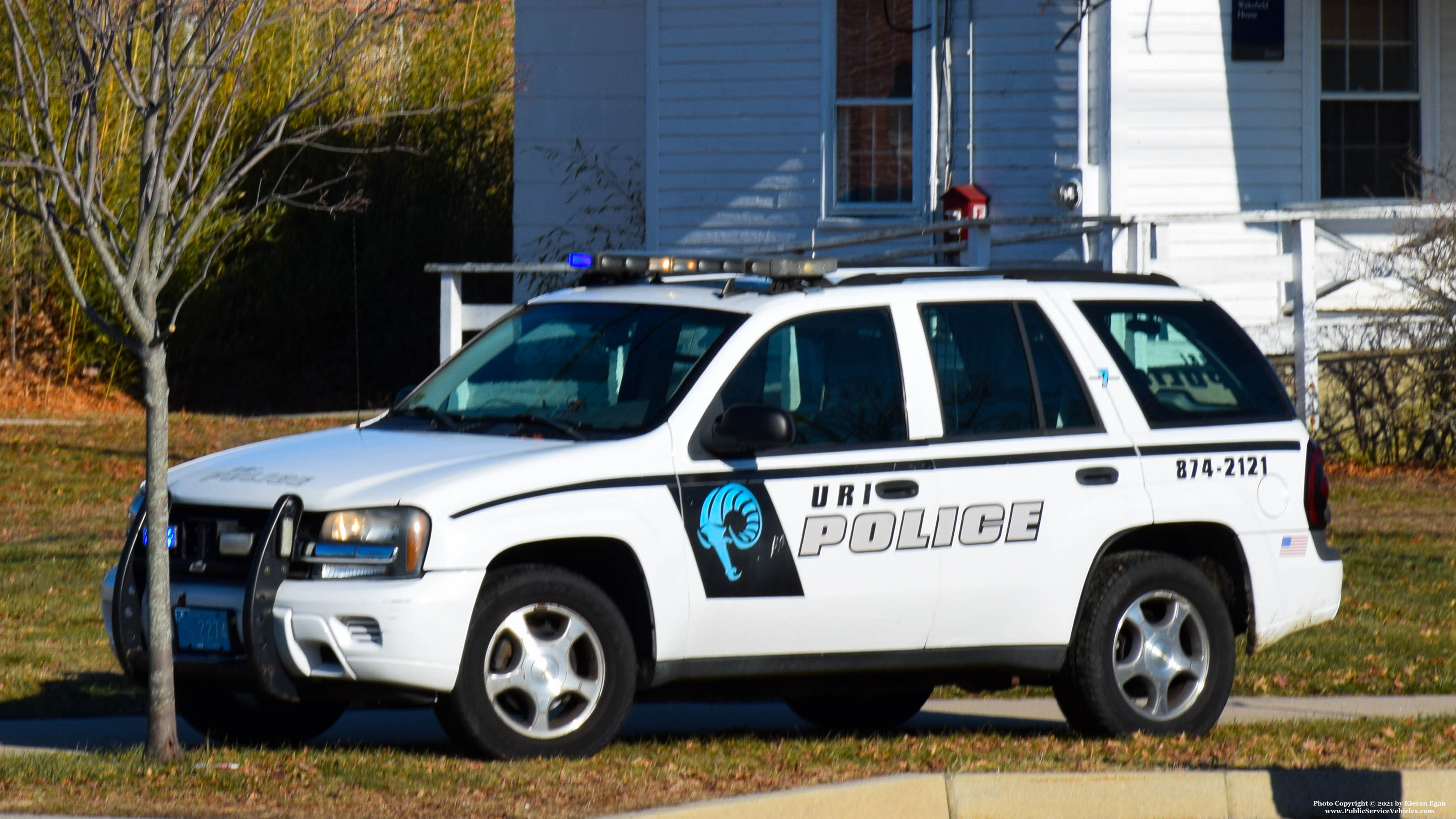 A photo  of University of Rhode Island Police
            Car 7, a 2002-2009 Chevrolet TrailBlazer             taken by Kieran Egan