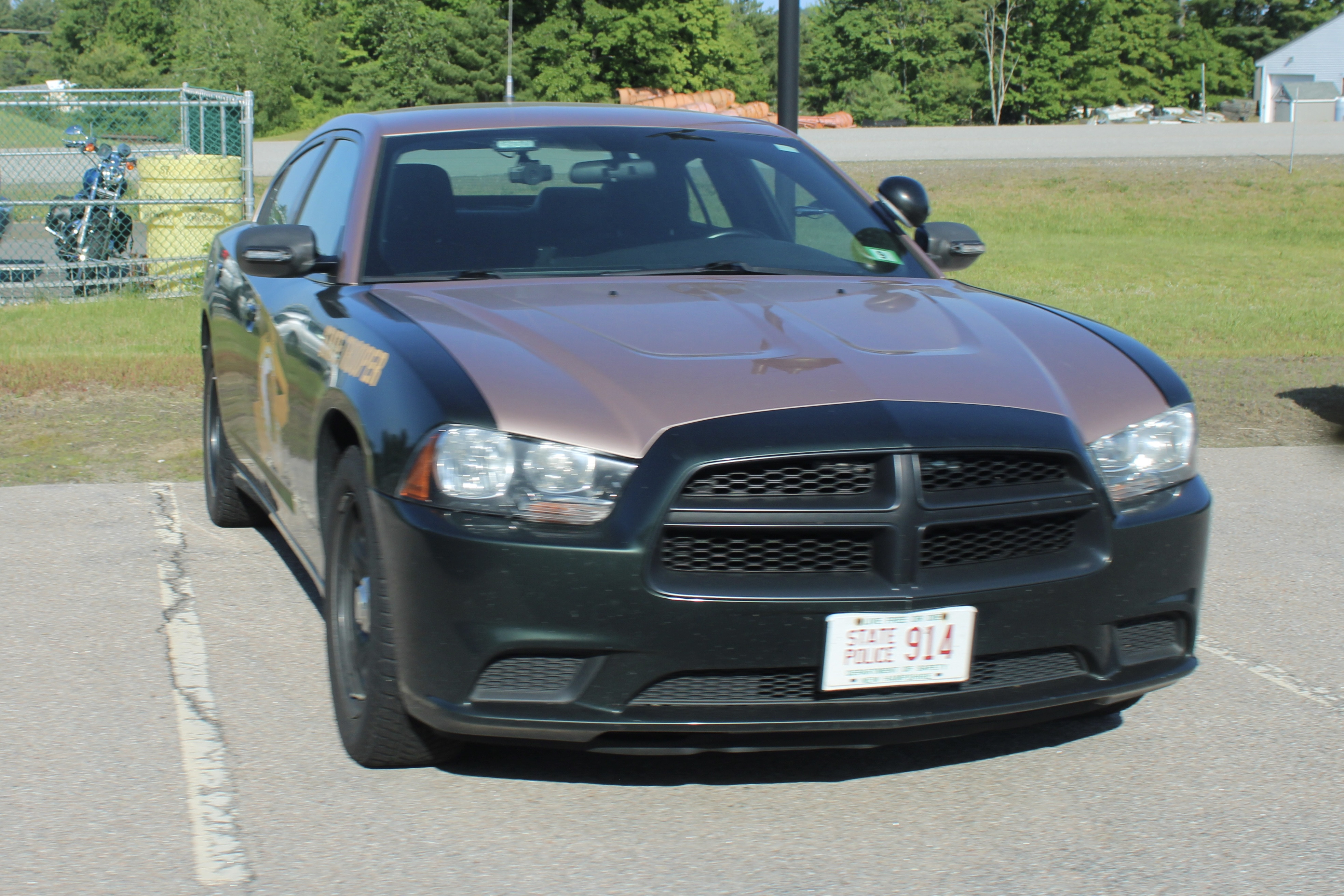 A photo  of New Hampshire State Police
            Cruiser 914, a 2011-2013 Dodge Charger             taken by @riemergencyvehicles