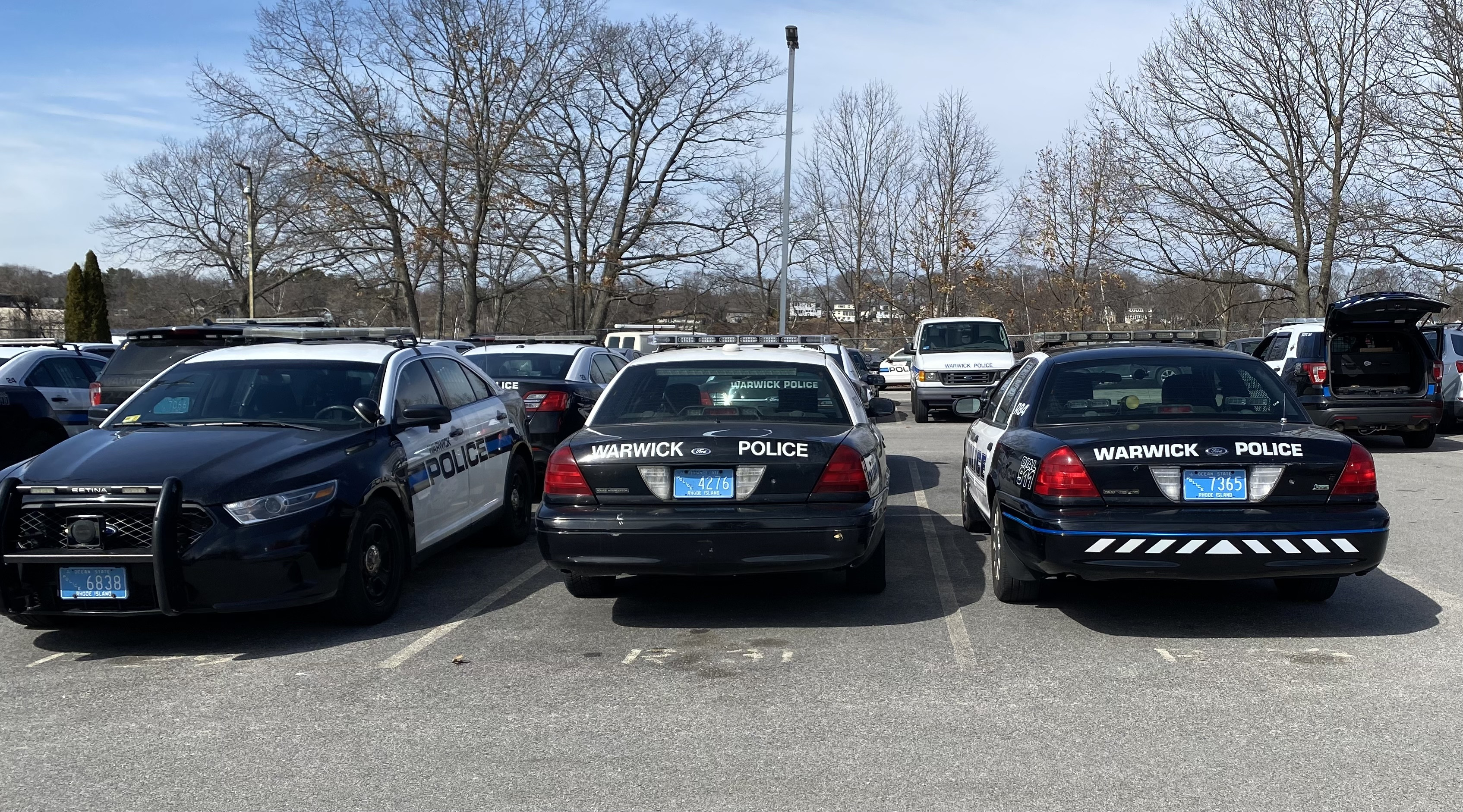 A photo of Warwick Police
Cruiser P-29, a 2013-2016 Ford Police Interceptor Sedan taken by @riemergencyvehicles