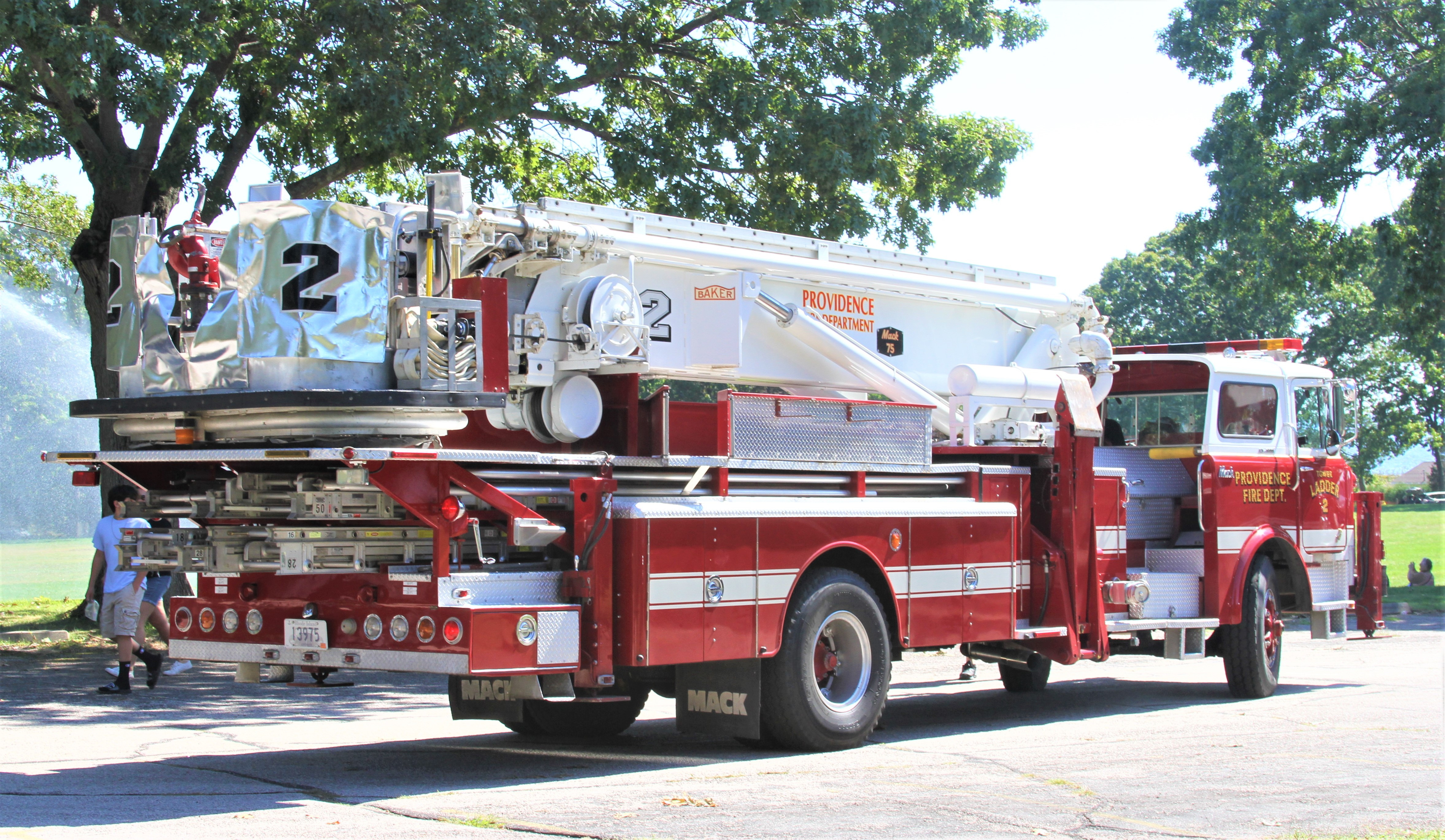 A photo  of Antique Fire Apparatus in Rhode Island
            Providence, RI Fire Ladder 2, a 1975 Mack/Baker             taken by Richard Schmitter