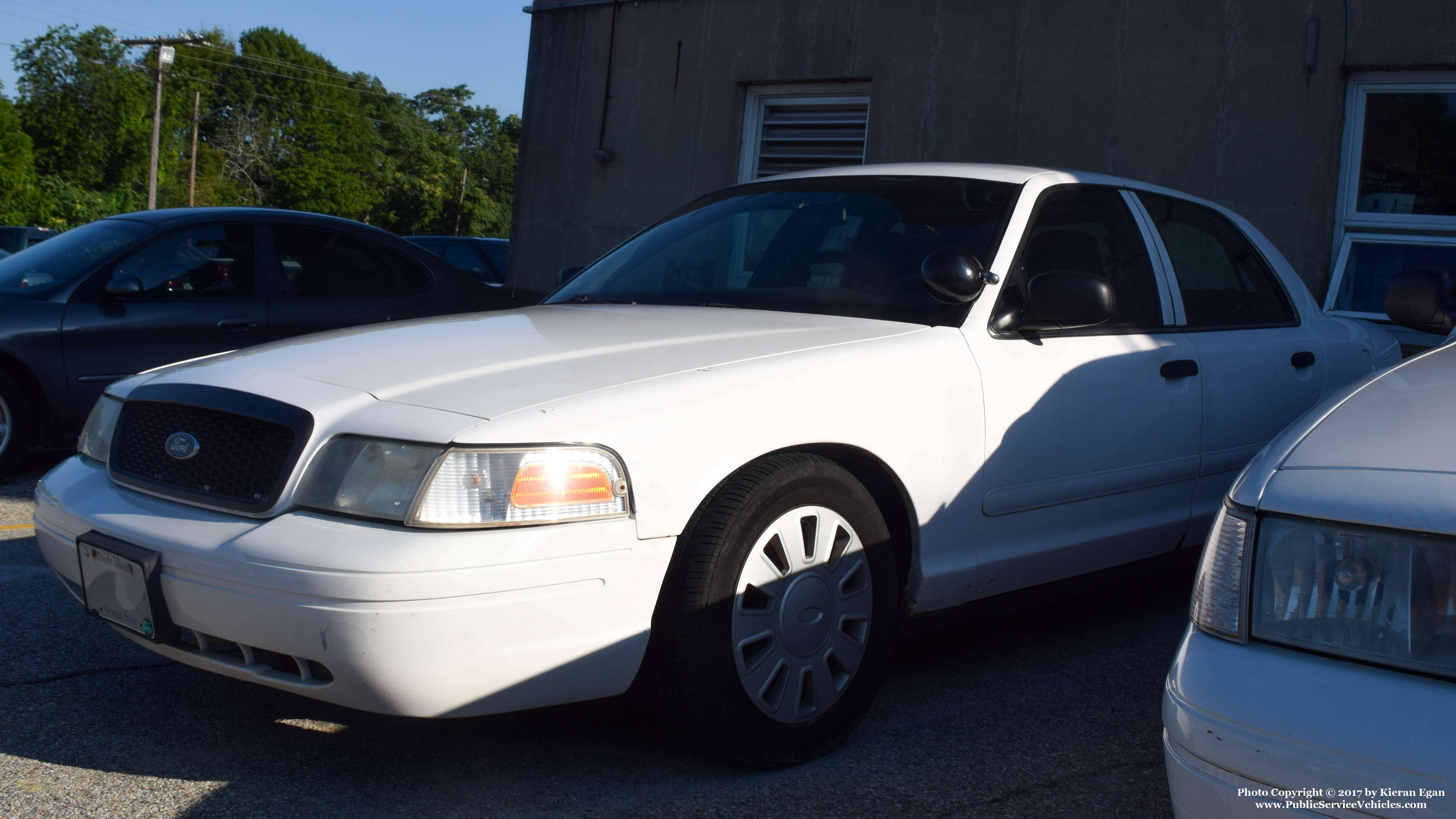 A photo  of West Warwick Police
            Unmarked Unit, a 2006 Ford Crown Victoria Police Interceptor             taken by Kieran Egan