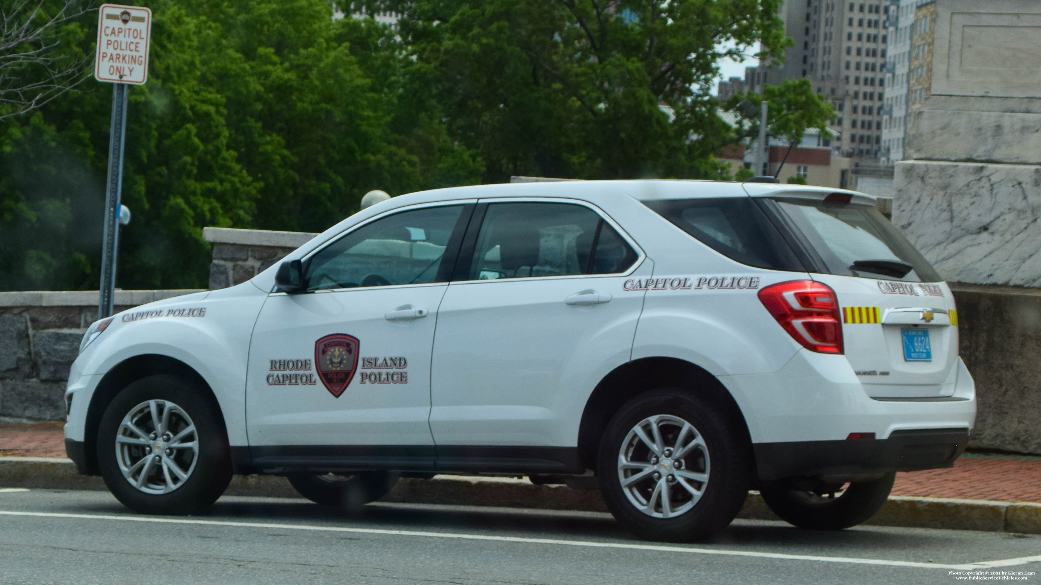 A photo  of Rhode Island Capitol Police
            Cruiser 6624, a 2010-2017 Chevrolet Equinox             taken by Kieran Egan