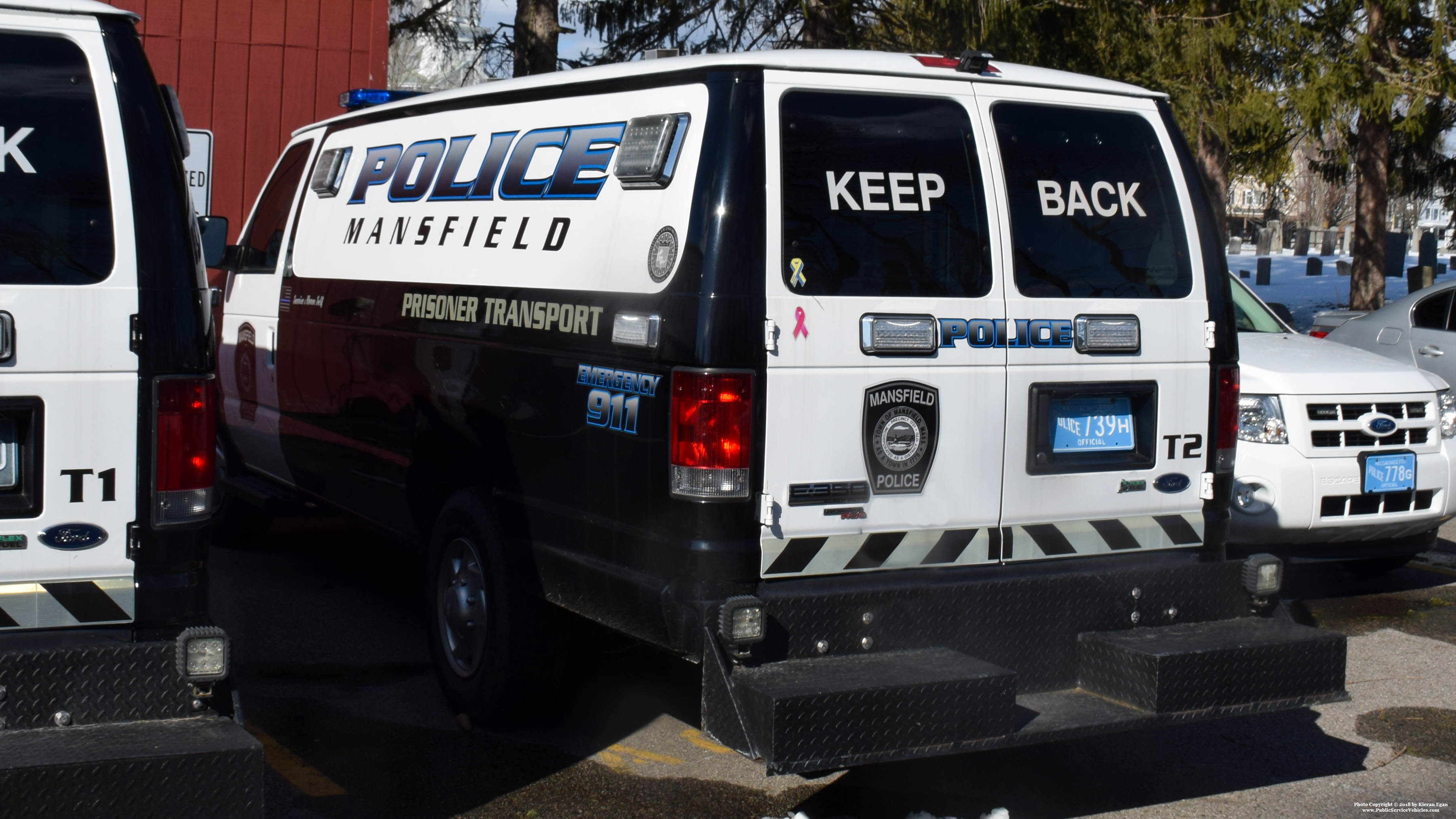 A photo  of Mansfield Police
            Transport 2, a 2011 Ford E-350             taken by Kieran Egan