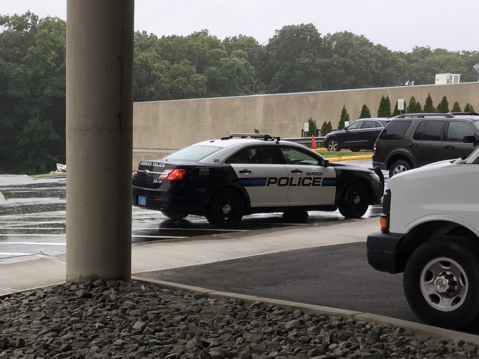 A photo  of Warwick Police
            Cruiser P-20, a 2016 Ford Police Interceptor Sedan             taken by @riemergencyvehicles