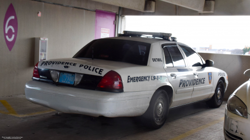 Additional photo  of Providence Police
                    Cruiser 2108, a 2003-2008 Ford Crown Victoria Police Interceptor                     taken by Kieran Egan