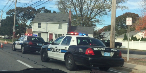 Additional photo  of Warwick Police
                    Cruiser R-76, a 2009-2011 Ford Crown Victoria Police Interceptor                     taken by @riemergencyvehicles