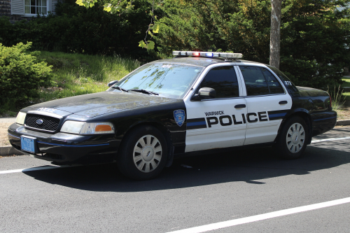Additional photo  of Warwick Police
                    Cruiser R-72, a 2009-2011 Ford Crown Victoria Police Interceptor                     taken by Kieran Egan