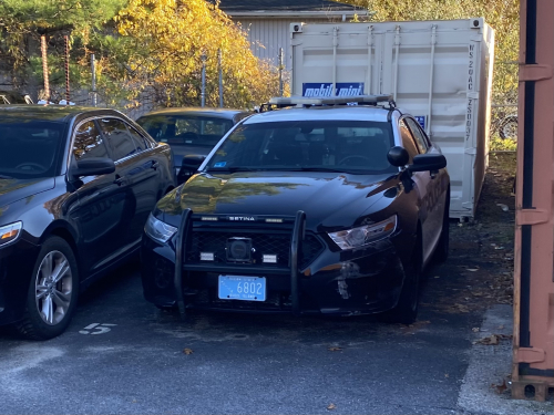 Additional photo  of Warwick Police
                    Cruiser P-28, a 2016 Ford Police Interceptor Sedan                     taken by @riemergencyvehicles
