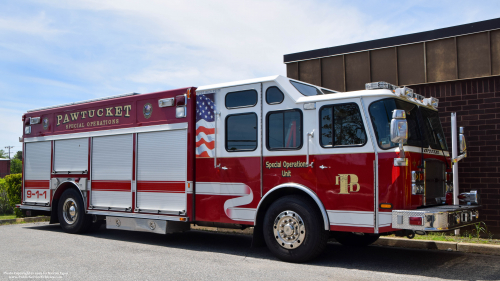 Additional photo  of Pawtucket Fire
                    Special Operations Unit, a 2006 E-One Cyclone II                     taken by Kieran Egan