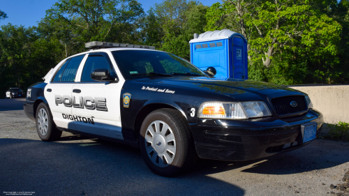 Additional photo  of Dighton Police
                    Car 3, a 2010 Ford Crown Victoria Police Interceptor                     taken by Kieran Egan