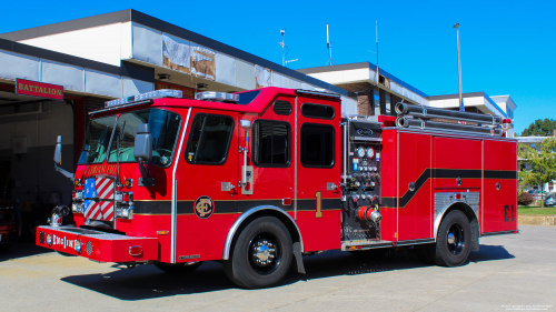 Additional photo  of Central Falls Fire
                    Engine 1, a 2017 E-One Typhoon                     taken by Luke Tougas
