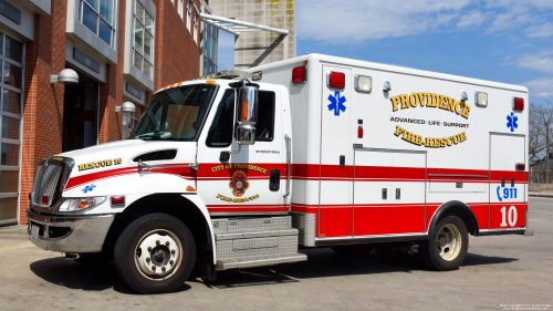 Additional photo  of Providence Fire
                    Rescue 10, a 2007 International/Horton                     taken by Kieran Egan
