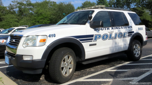 Additional photo  of South Kingstown Police
                    Cruiser 416, a 2006-2010 Ford Explorer                     taken by Kieran Egan