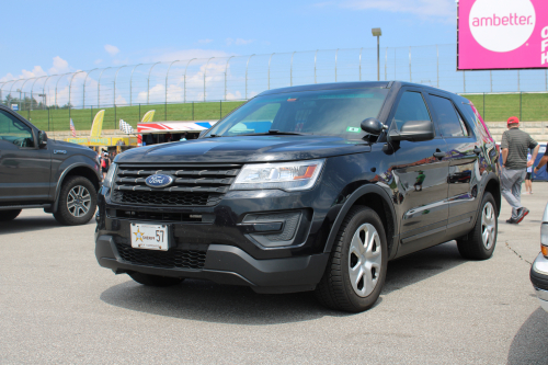 Additional photo  of Strafford County Sheriff
                    Car 57, a 2016-2019 Ford Police Interceptor Utility                     taken by @riemergencyvehicles