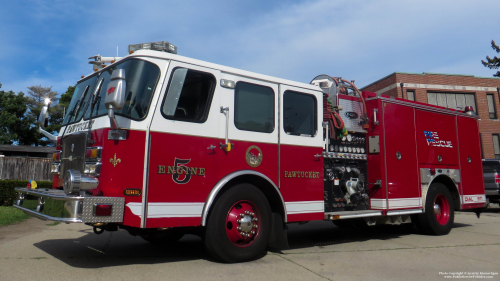 Additional photo  of Pawtucket Fire
                    Engine 5, a 2004 E-One Cyclone II                     taken by Kieran Egan