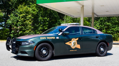 Additional photo  of New Hampshire State Police
                    Cruiser 426, a 2015 Dodge Charger                     taken by Kieran Egan