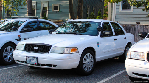 Additional photo  of Brown University Police
                    Technical Support/Security, a 2009 Ford Crown Victoria Police Interceptor                     taken by Kieran Egan