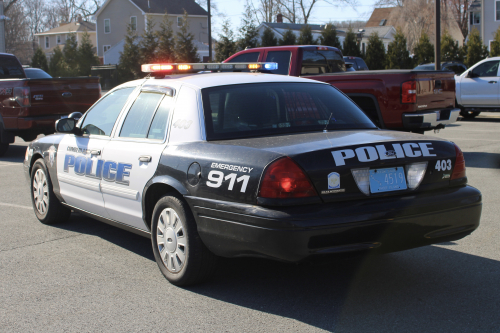 Additional photo  of Cumberland Police
                    Cruiser 403, a 2009-2011 Ford Crown Victoria Police Interceptor                     taken by Kieran Egan