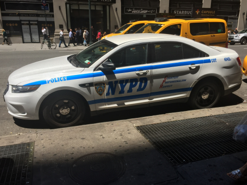 Additional photo  of New York Police Department
                    Cruiser 4045 14, a 2014 Ford Police Interceptor Sedan                     taken by @riemergencyvehicles