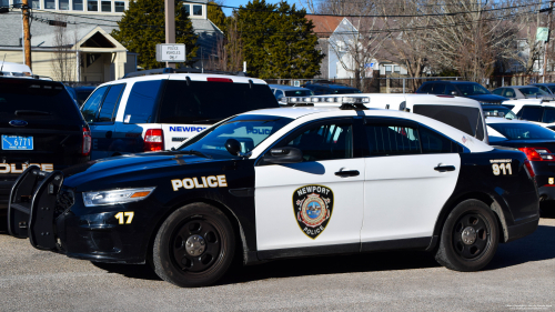 Additional photo  of Newport Police
                    Car 17, a 2013 Ford Police Interceptor Sedan                     taken by Kieran Egan