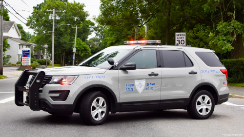 Additional photo  of Rhode Island State Police
                    Cruiser 225, a 2018 Ford Police Interceptor Utility                     taken by @riemergencyvehicles