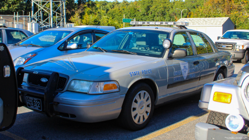 Additional photo  of Rhode Island State Police
                    Cruiser 322, a 2009-2011 Ford Crown Victoria Police Interceptor                     taken by @riemergencyvehicles