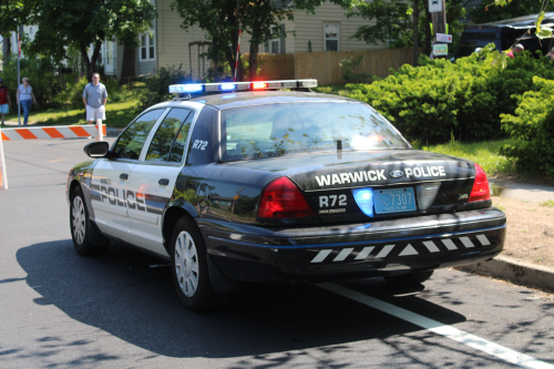 Additional photo  of Warwick Police
                    Cruiser R-72, a 2009-2011 Ford Crown Victoria Police Interceptor                     taken by Kieran Egan