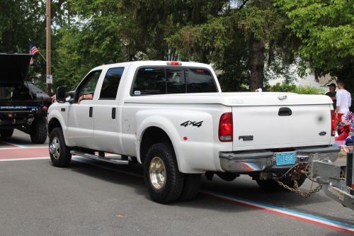 Additional photo  of Cranston Police
                    Special Operations Truck, a 1999-2007 Ford F-450                     taken by @riemergencyvehicles