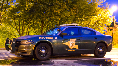Additional photo  of New Hampshire State Police
                    Cruiser 815, a 2015-2019 Dodge Charger                     taken by Kieran Egan